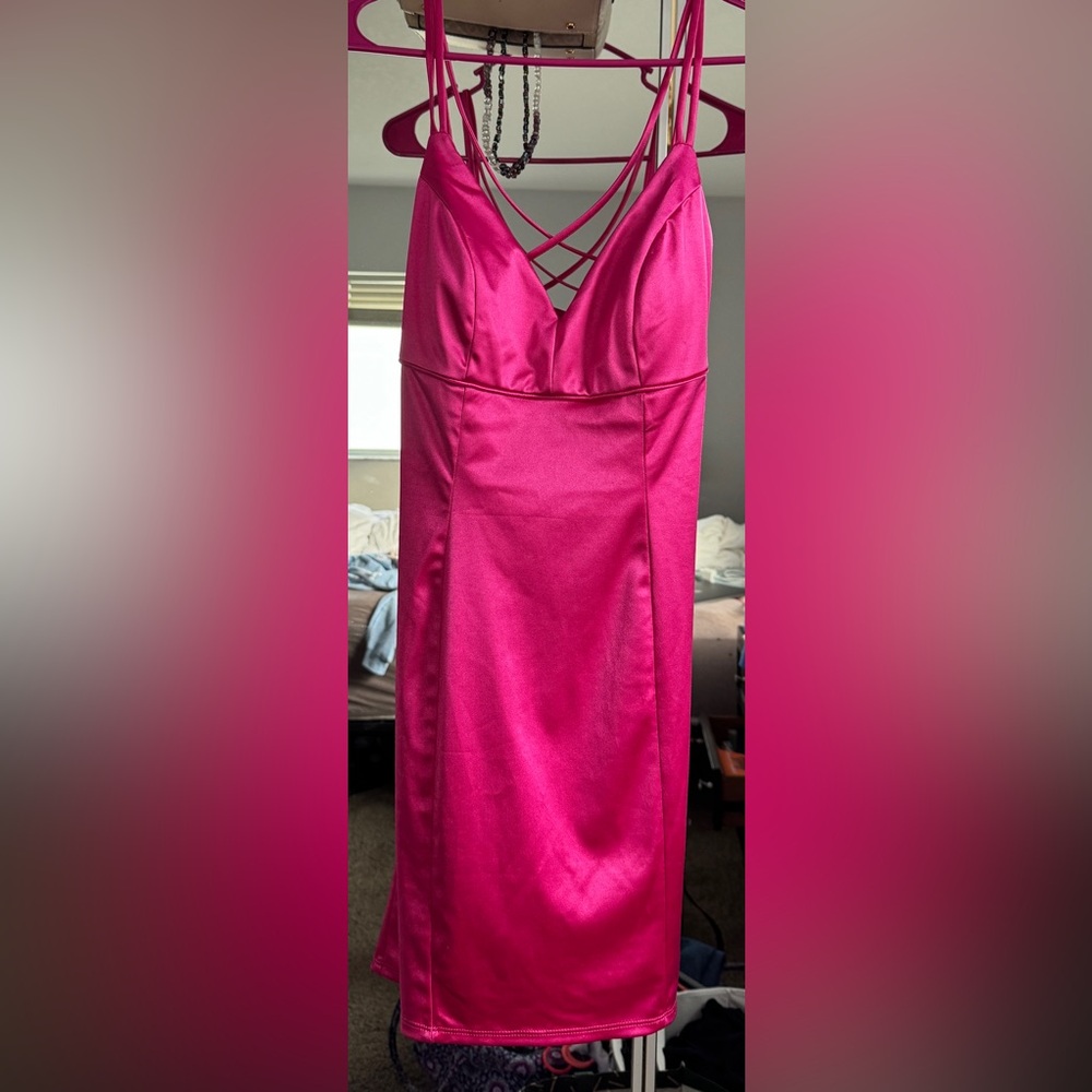 🔥NWT Pink Satin Lace Up Back Bodycon Womens Juniors Formal Mini Dress Size 7